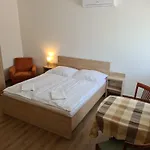 Tancsics Vendeghaz Guest house