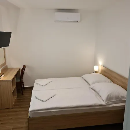 Tancsics Vendeghaz Konukevi