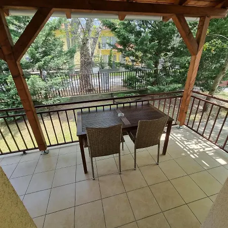 Tancsics Vendeghaz 3* Siofok